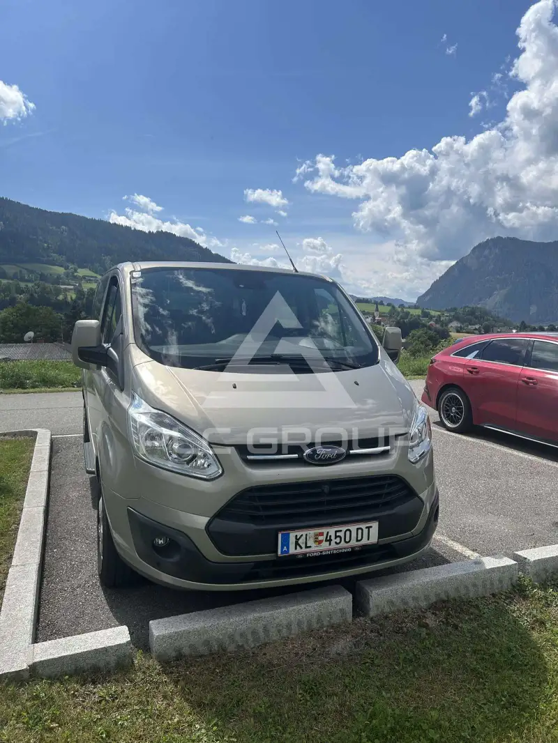 2016 Ford Tourneo