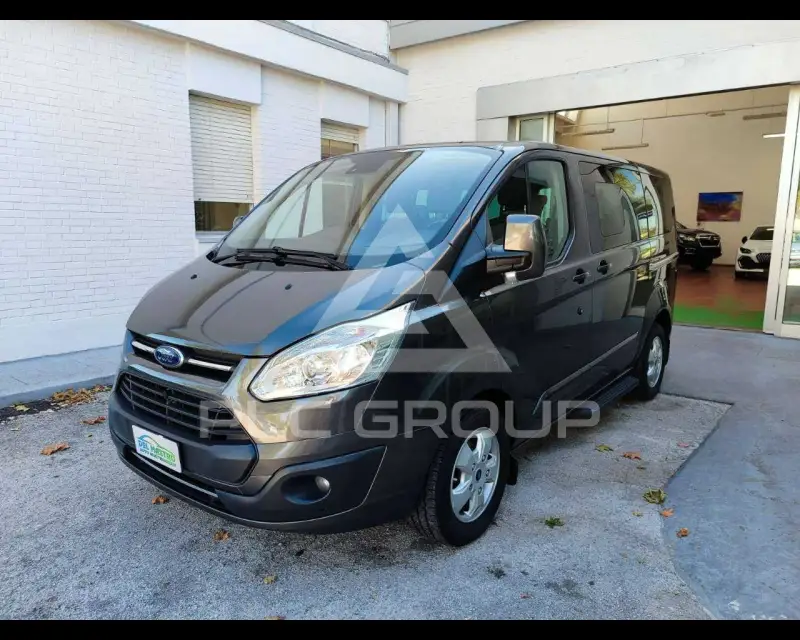2016 Ford Tourneo