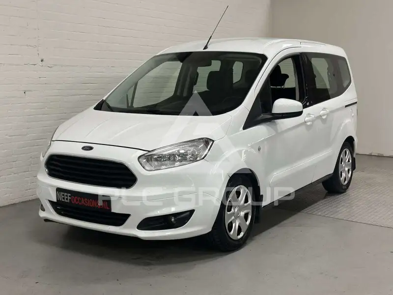 2016 Ford Tourneo