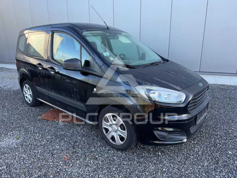 2016 Ford Tourneo