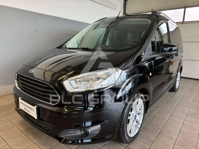 2016 Ford Tourneo