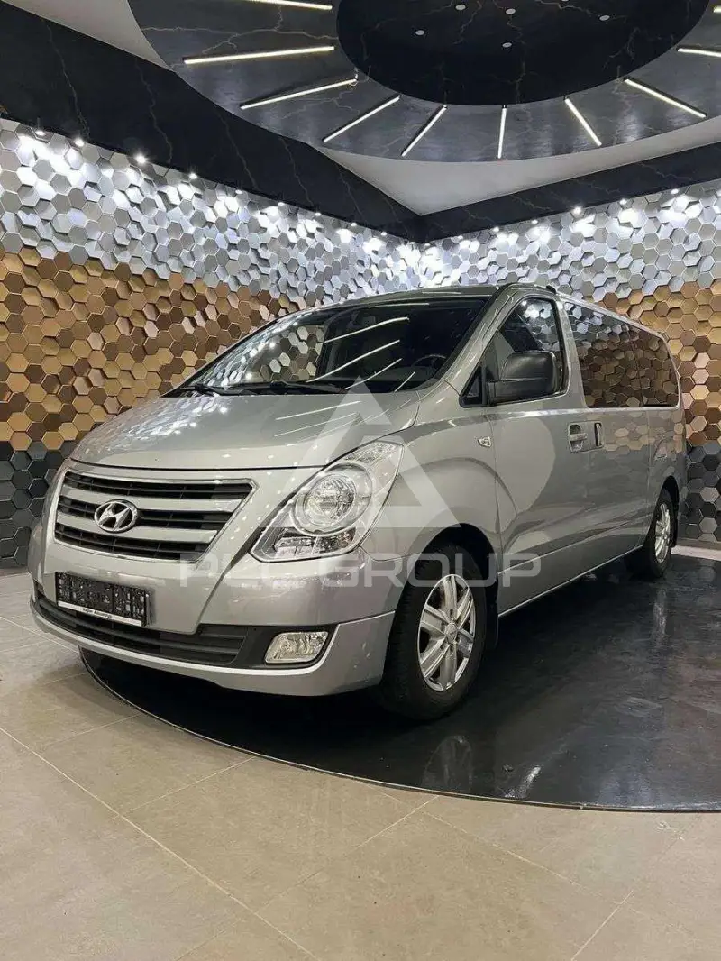 2016 Hyundai H-1