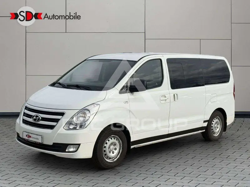 2016 Hyundai H-1