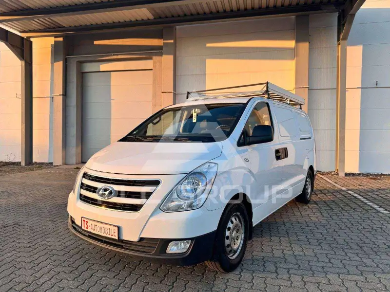 2016 Hyundai H-1