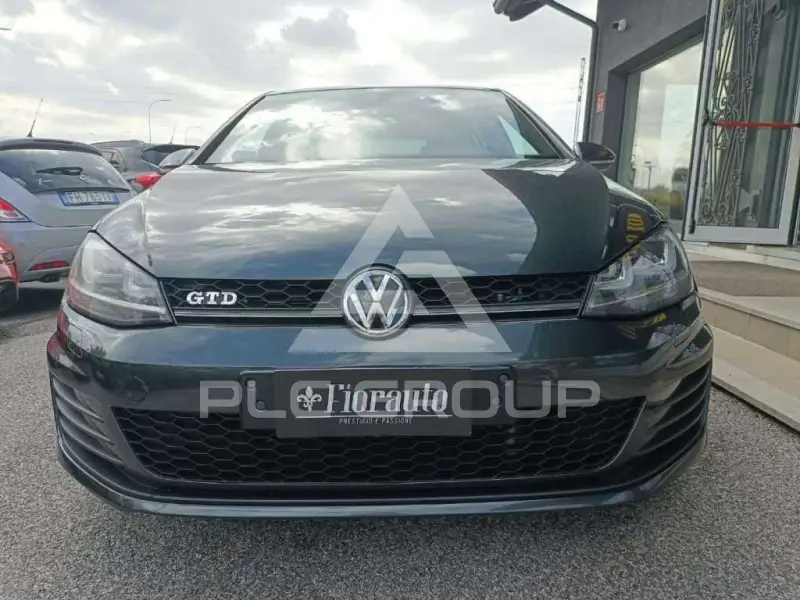2016 Volkswagen GOLF
