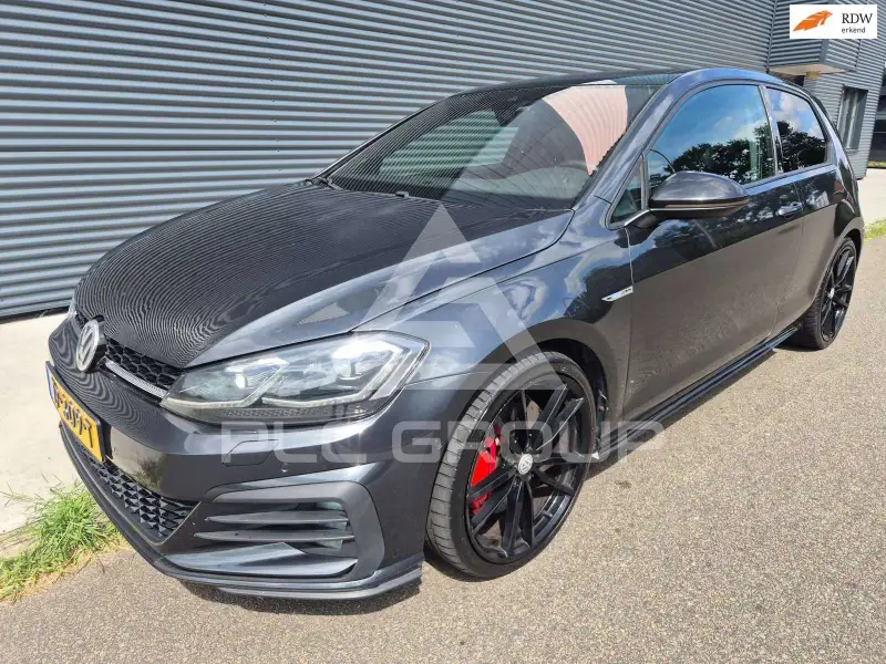 2016 Volkswagen GOLF