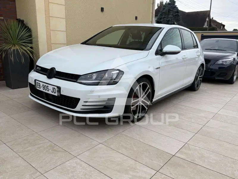 2016 Volkswagen GOLF