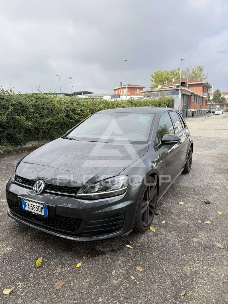 2016 Volkswagen GOLF