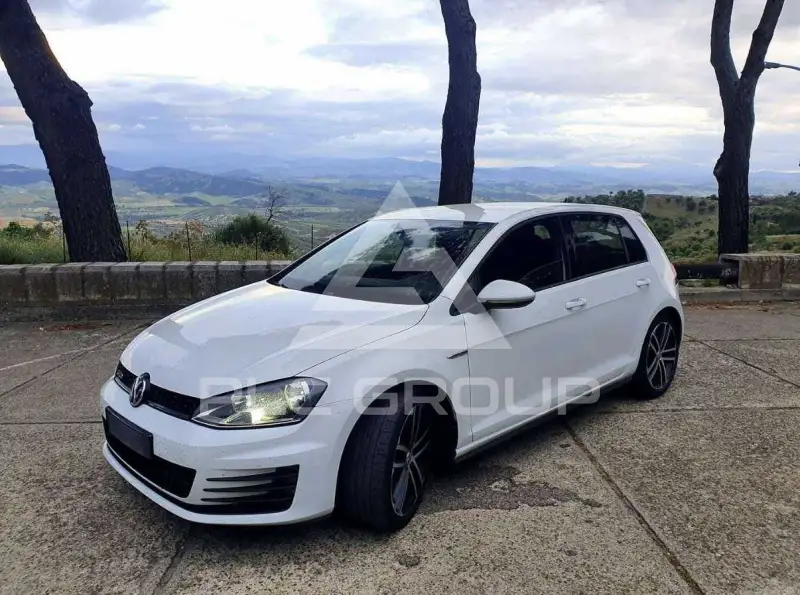 2016 Volkswagen GOLF