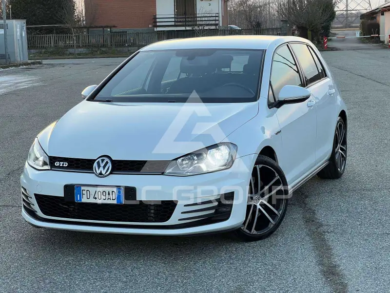 2016 Volkswagen GOLF