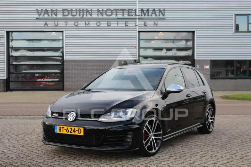 2016 Volkswagen GOLF