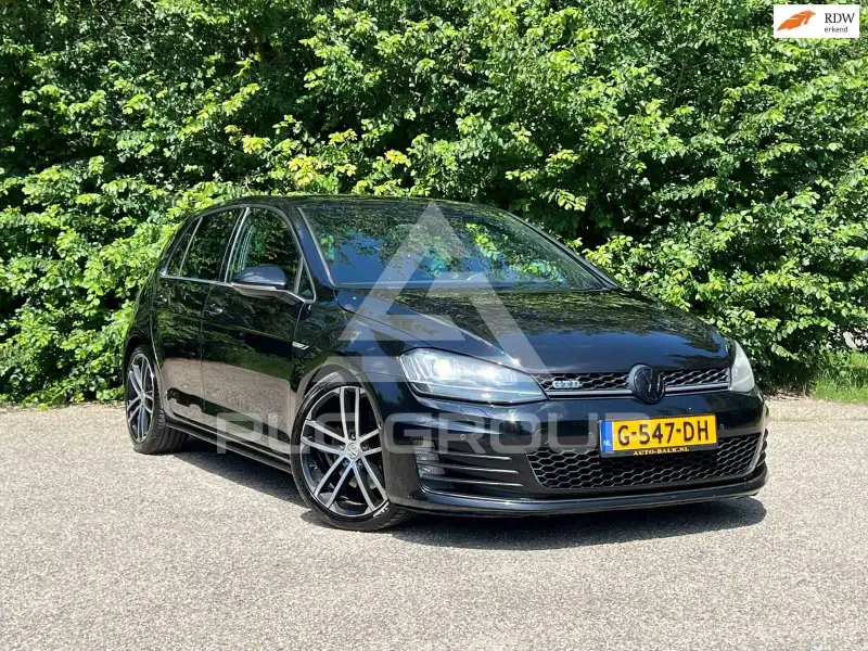 2016 Volkswagen GOLF