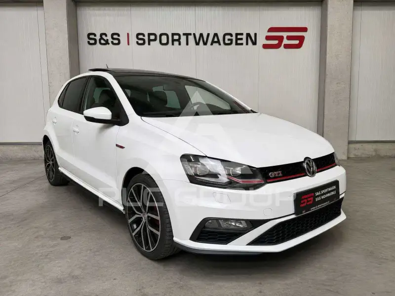 2016 Volkswagen Polo