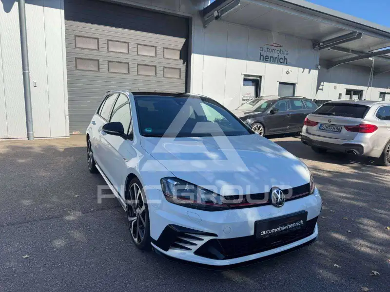 2016 Volkswagen GOLF