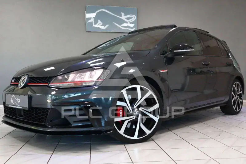 2016 Volkswagen GOLF