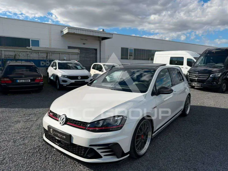 2016 Volkswagen GOLF