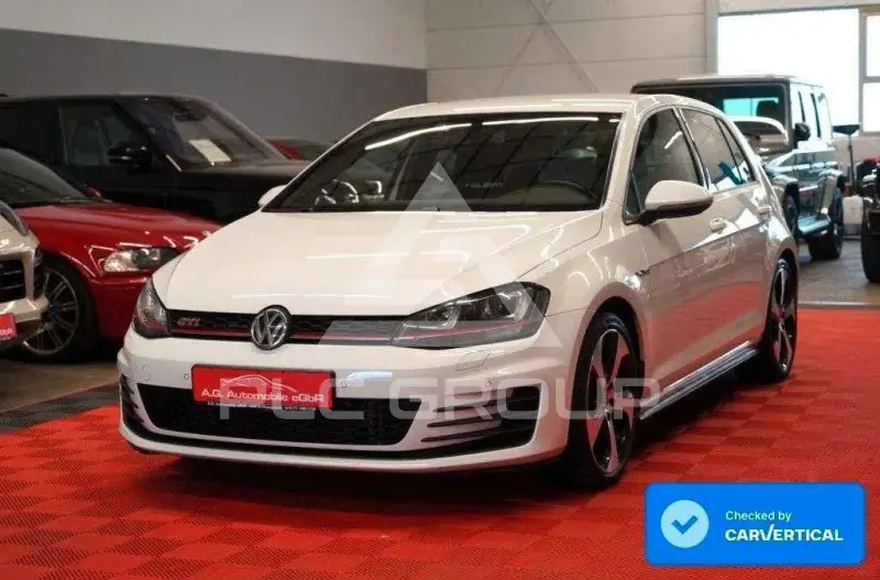 2016 Volkswagen GOLF