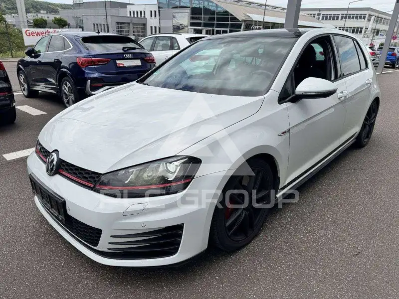 2016 Volkswagen GOLF