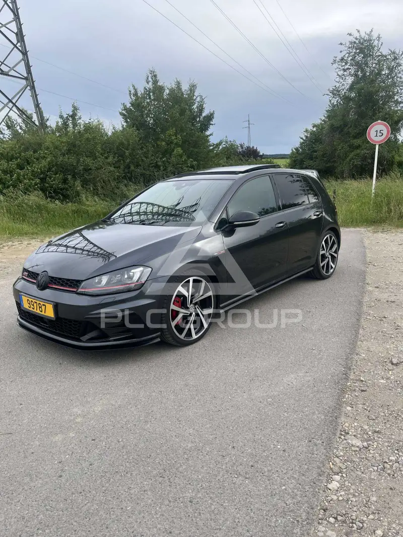 2016 Volkswagen GOLF
