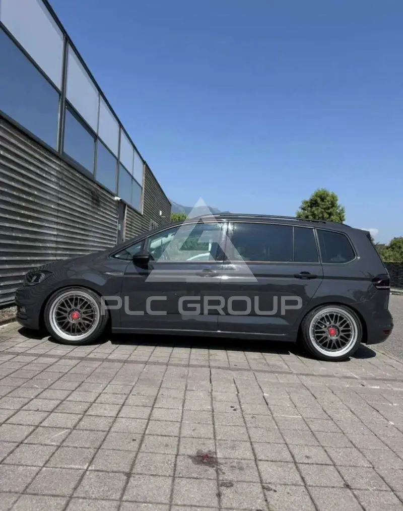 2016 Volkswagen Touran