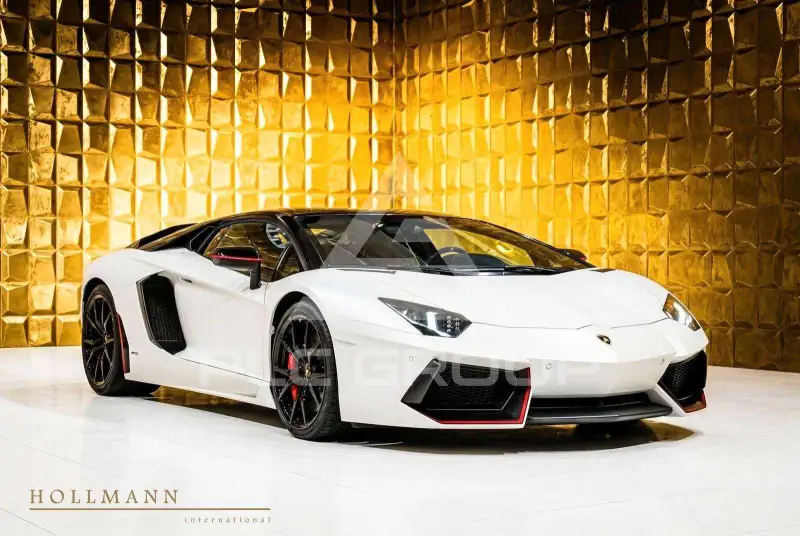 2016 Lamborghini Aventador