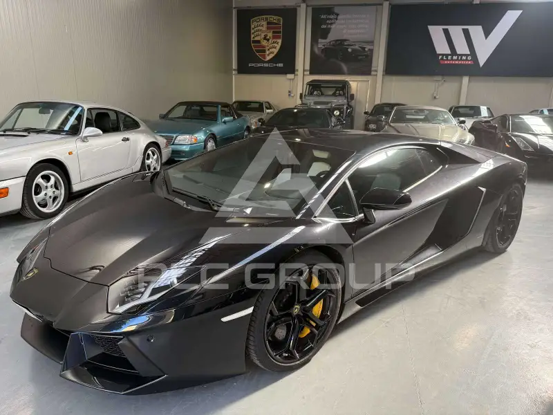 2016 Lamborghini Aventador