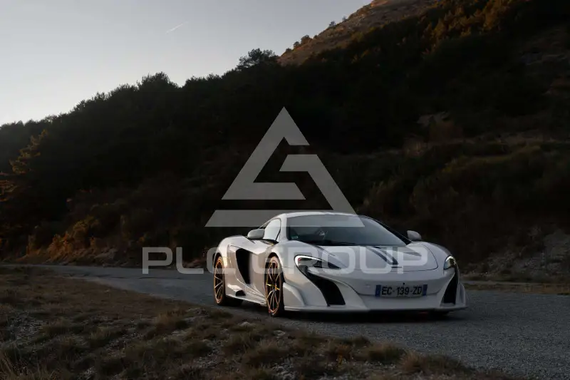 2016 McLaren 675LT