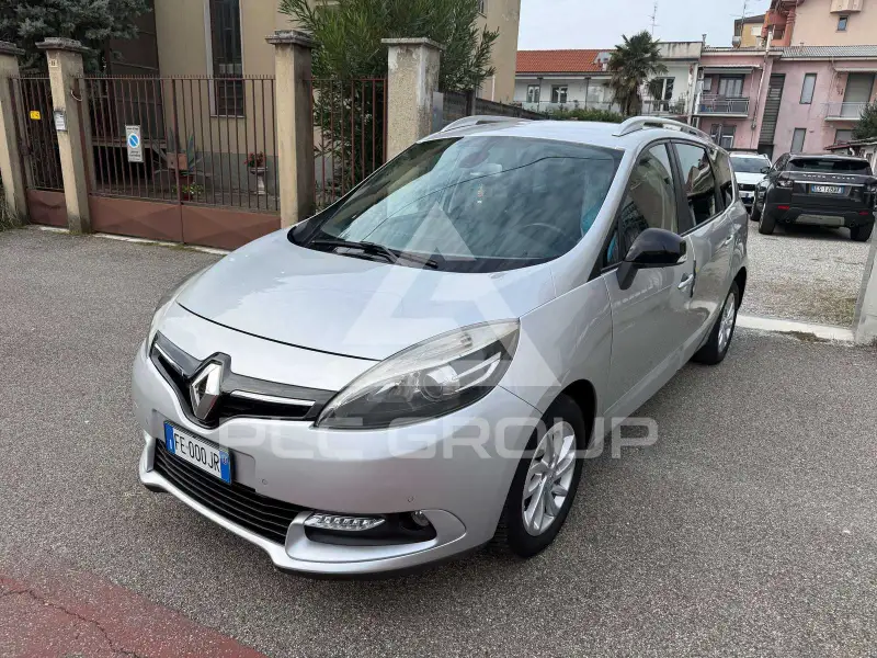 2016 Renault Scenic