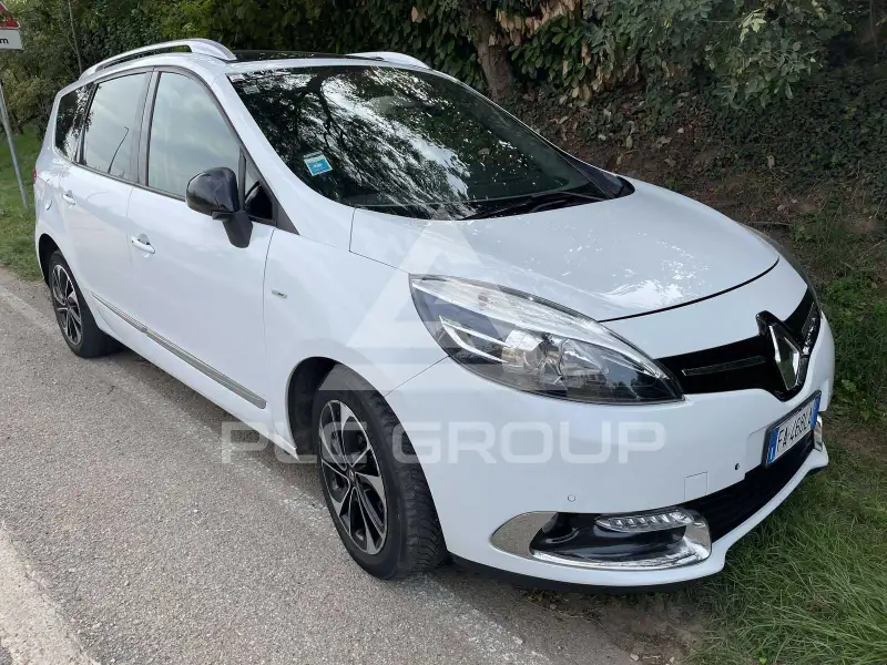 2016 Renault Grand Scenic