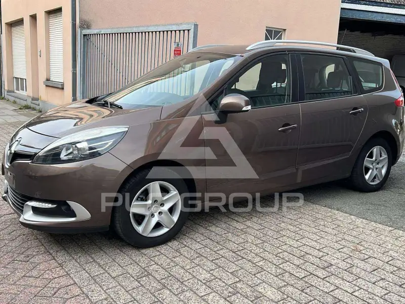 2016 Renault Grand Scenic