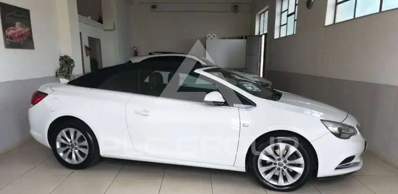 2016 Opel Cascada