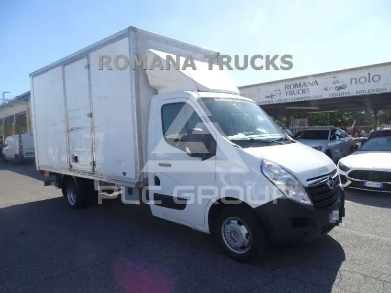 2016 Opel Movano