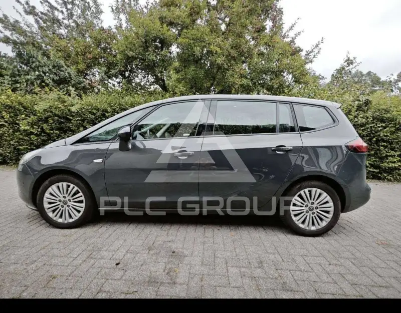 2016 Opel ZAFIRA