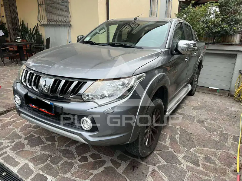 2017 Mitsubishi L200