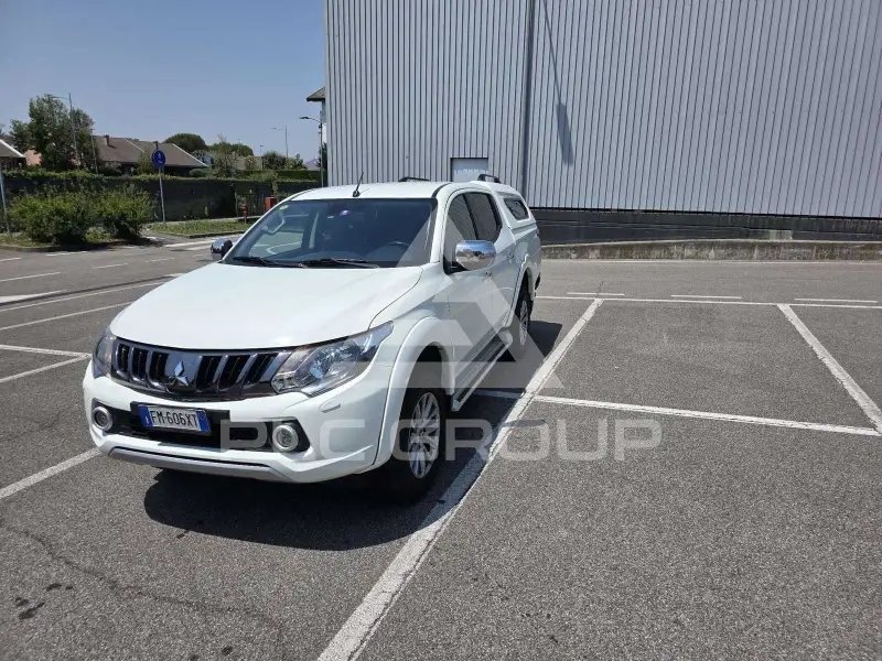 2017 Mitsubishi L200