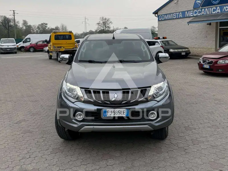 2017 Mitsubishi L200