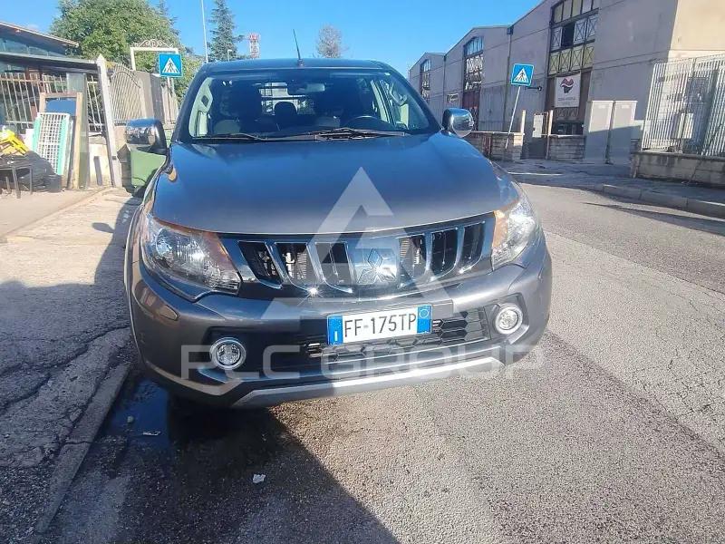 2017 Mitsubishi L200