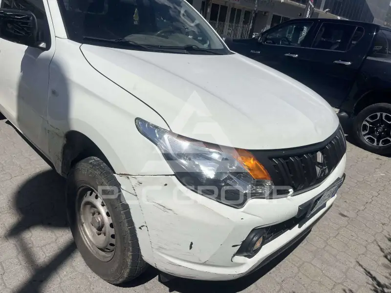 2017 Mitsubishi L200