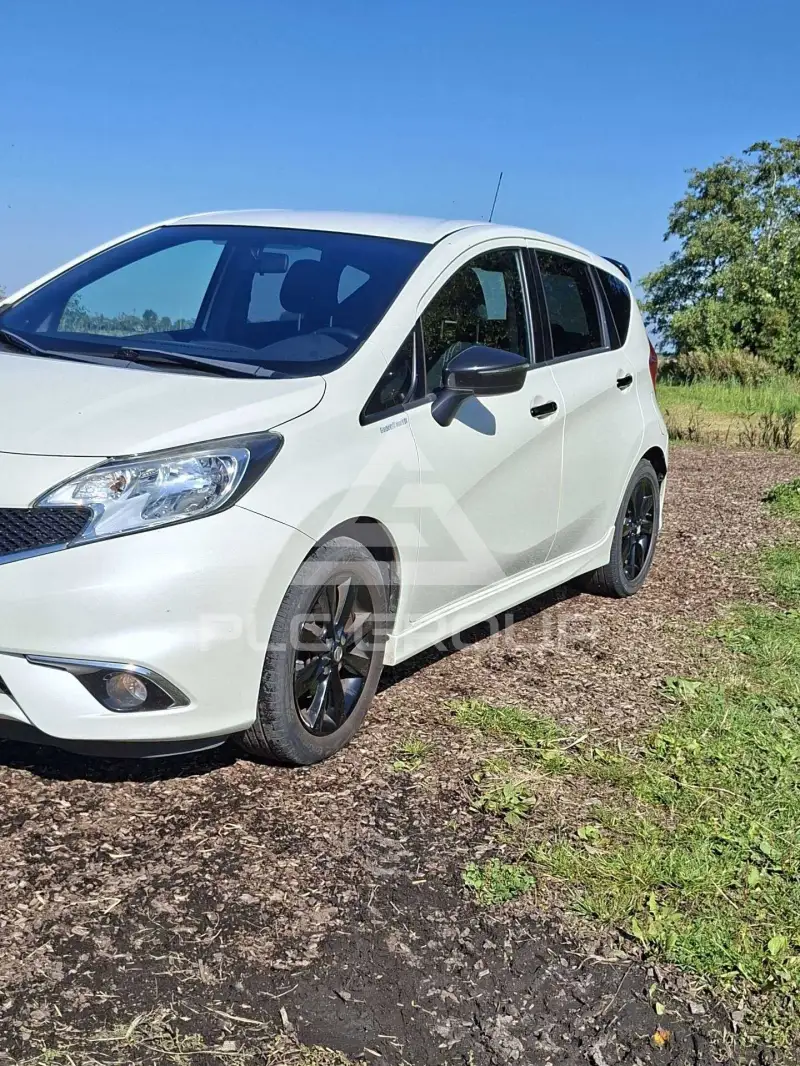 2017 Nissan Note