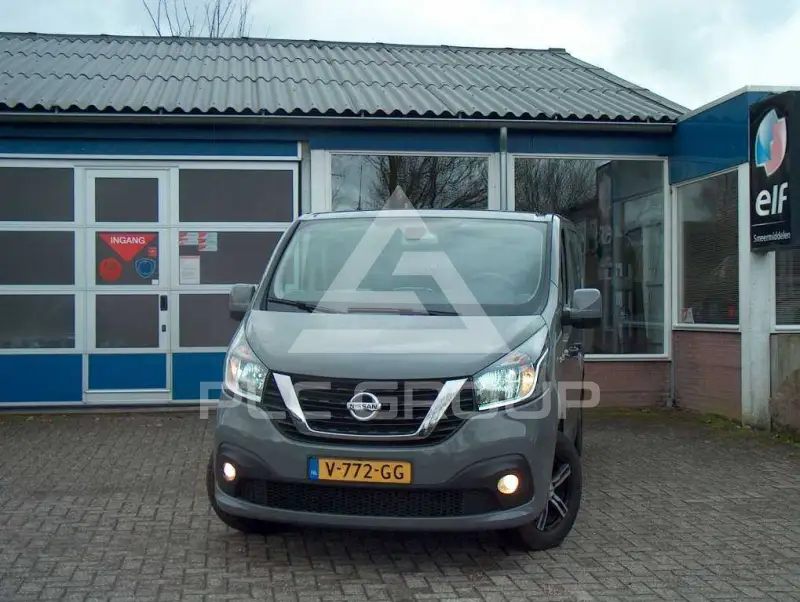 2017 Nissan NV 300