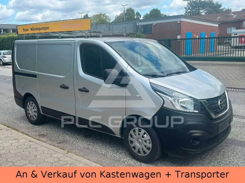 2017 Nissan NV 300