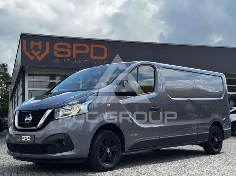 2017 Nissan NV 300