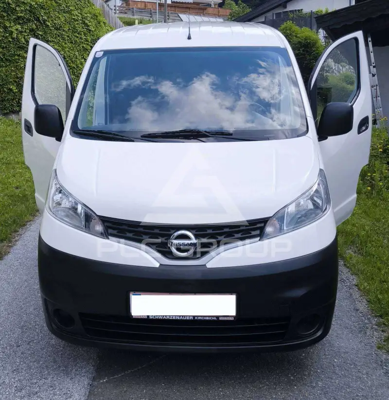 2017 Nissan NV 200