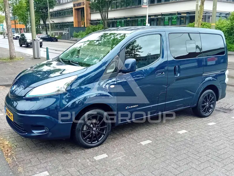 2017 Nissan NV 200