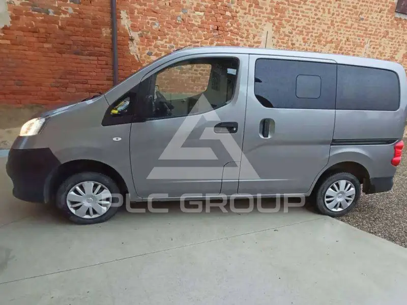 2017 Nissan NV 200