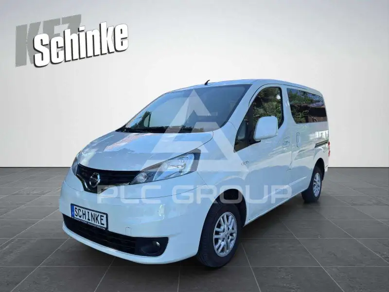 2017 Nissan NV 200