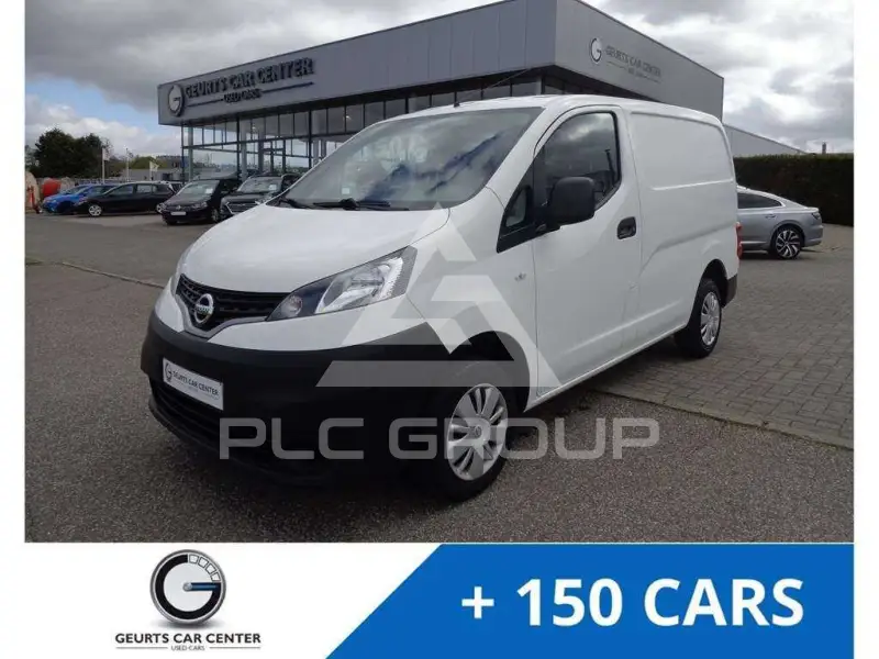 2017 Nissan NV 200