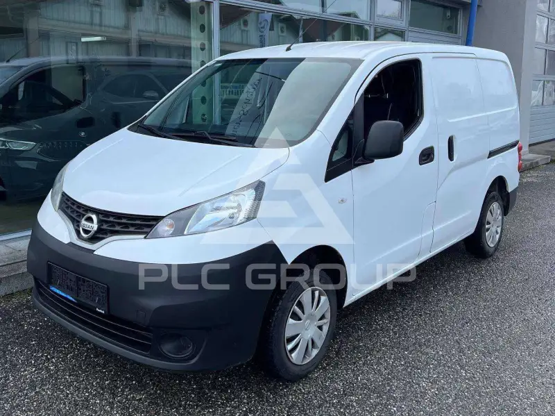 2017 Nissan NV 200