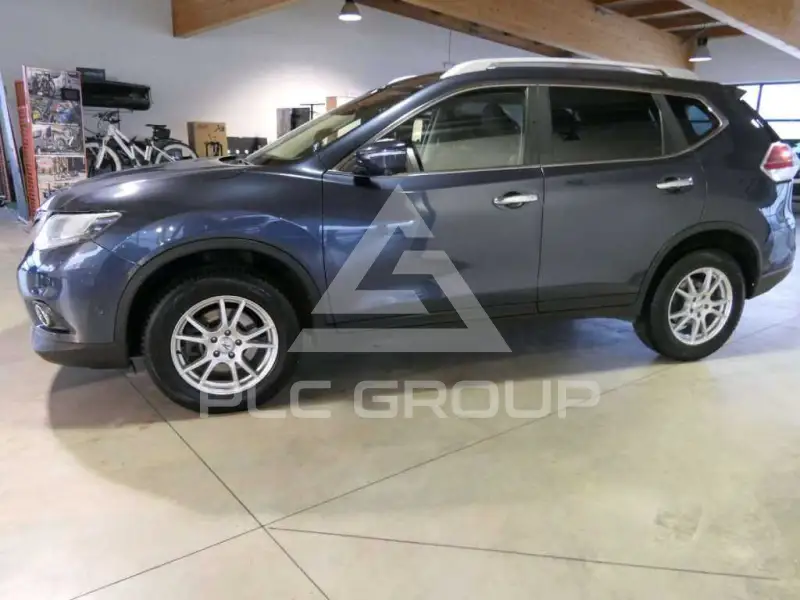 2017 Nissan X-TRAIL