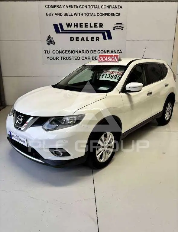 2017 Nissan X-TRAIL